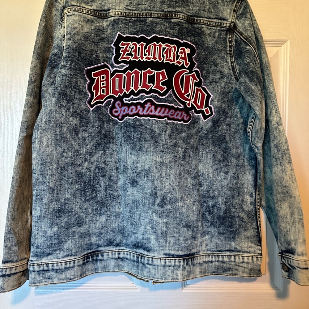 Zumba Fitness Black and Gray Performance Jacket